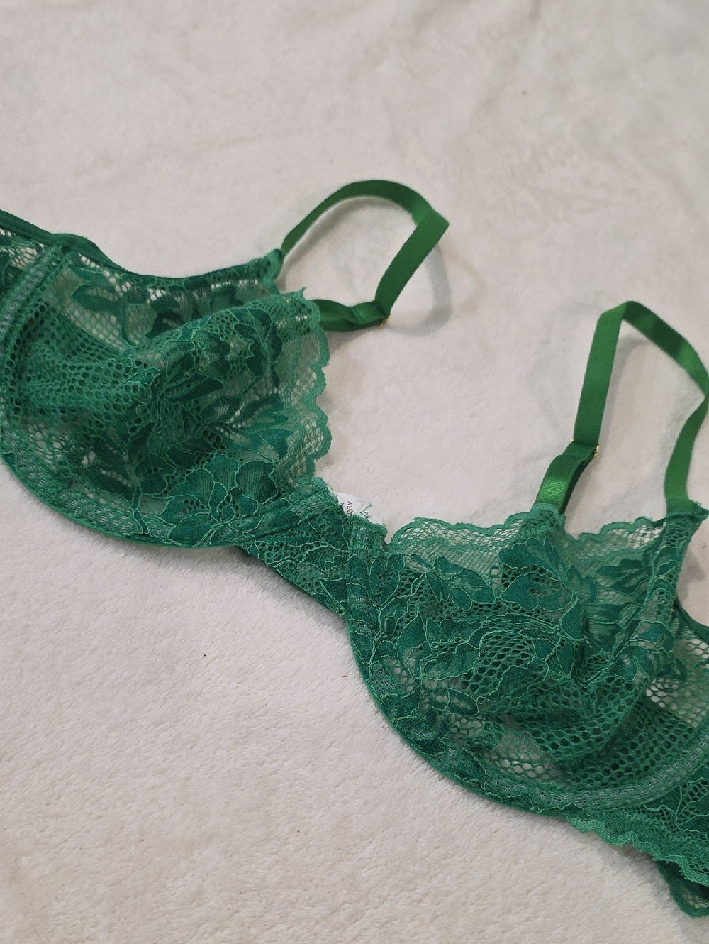 Lace Underwire Bra in Emerald Green